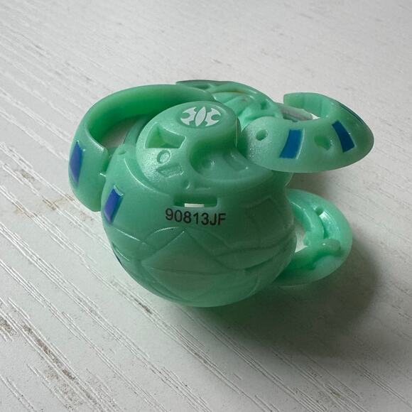 Bakugan Battle Brawlers Ventus Abis Omega Green 610g - Picture 4 of 5